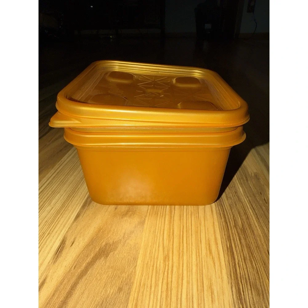 Ziploc Limited Edition Holiday Medium Square Container Gold 2 Count